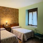 בית הארחה Casa Cuevas 3*