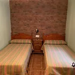 בית הארחה Casa Cuevas