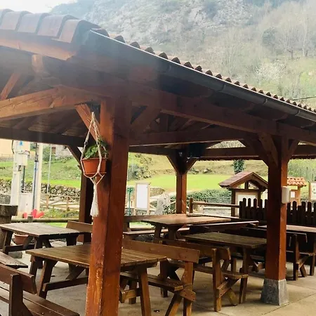 Pensión Casa Cuevas Caín