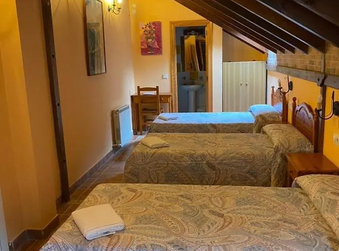 Casa Cuevas 게스트하우스 Caín